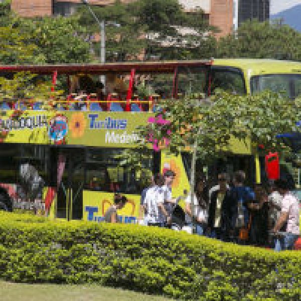 Medellin-Bus-Tour